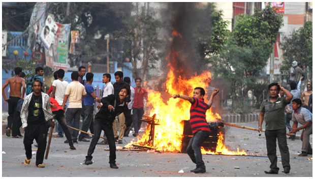 احتجاجات بنغلادش /المنتصف