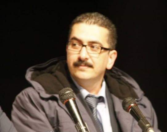 الصحفي عدنان برية -المنتصف