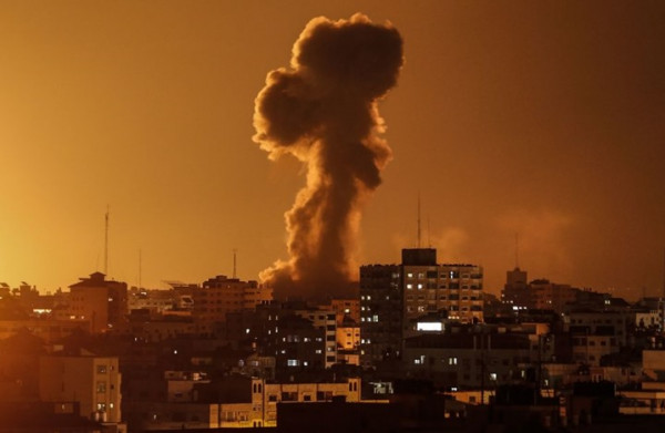 قصف غزة-المنتصف