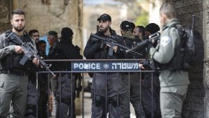الشرطة الإسرائيلية - المنتصف