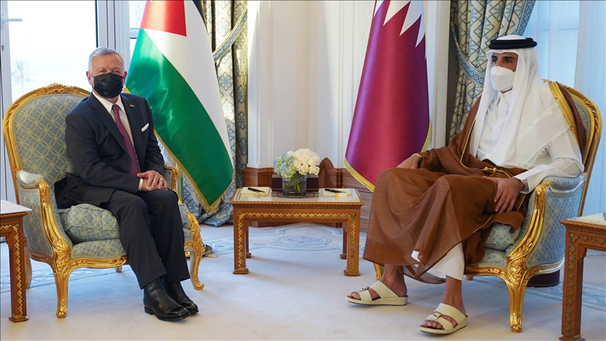 قطر والأردن - المنتصف