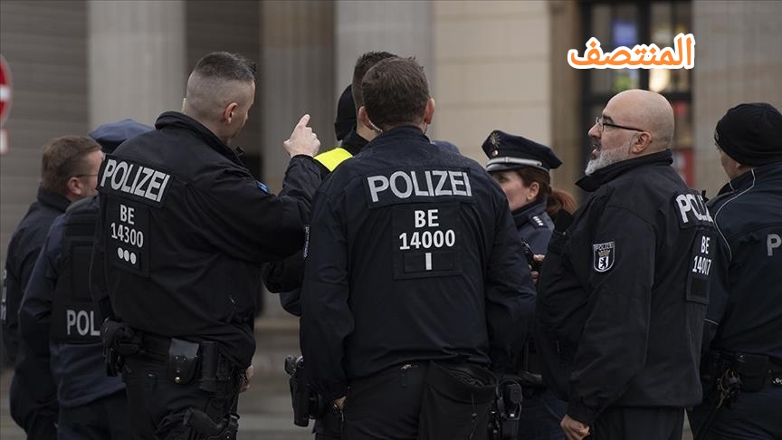 الشرطة الألمانية - المنتصف