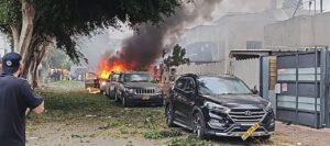 تل ابيب - المنتصف