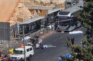 مقتل 5إسرائيليين على الأقل جراء عملية إطلاق نار في القدس 2 عملية إطلاق نار - القدس