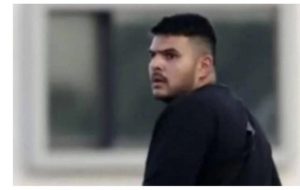 منفذ هجوم سدني - المنتصف