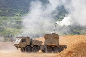 مدفع روعم -المنتصف