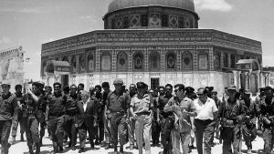 وقود عسكرية ومدنية أجنبية - المنتصف