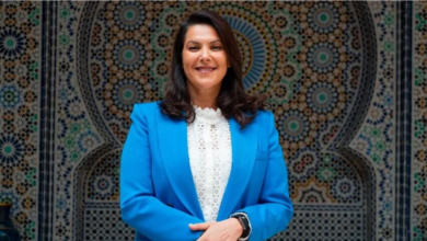 فاطمة الزهراء المنصوري - المنتصف