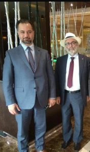 المحامي الدولي موردخاي تسيفن + صادق حفتر - المنتصفMordechai M Tzivin
מרדכי ציבין עו"ד